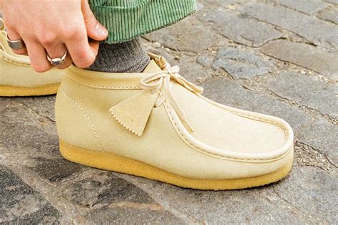 what are wallabees shoes